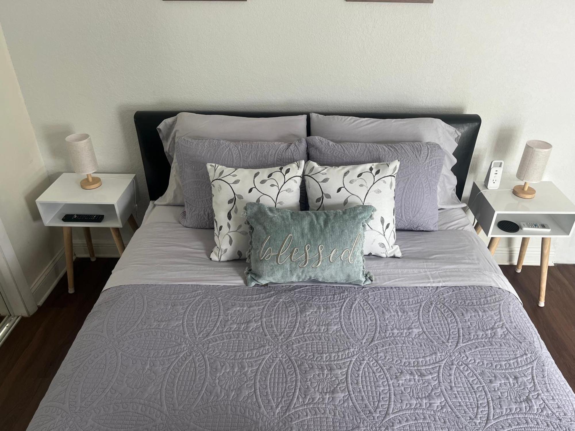 Habitacion Luminosa Y Acogedora. ฮอลลีวูด ภายนอก รูปภาพ